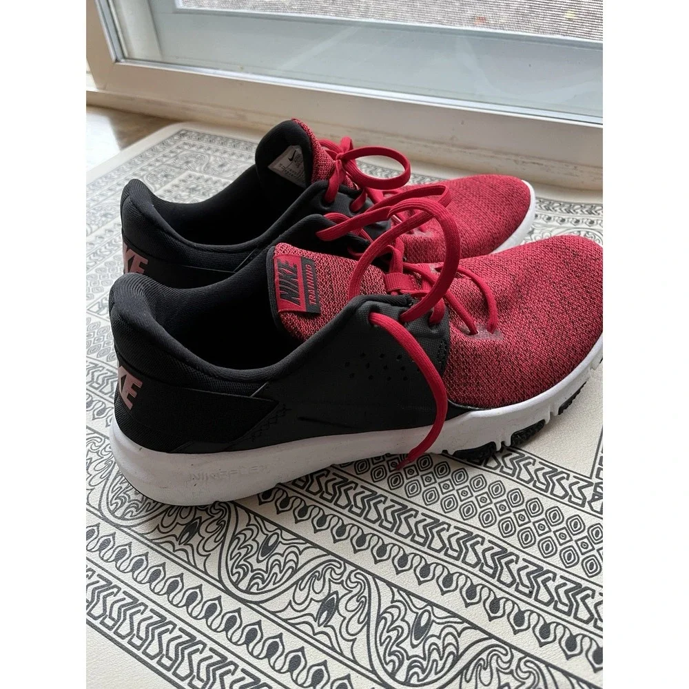 Size 12 - Nike Flex Control 3 Red Trading Running Shoes